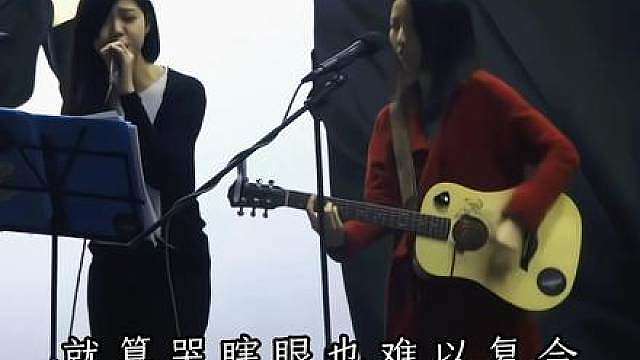 “你现在这般憔悴 颓废 消极的样子 实在对不起当年意气风发的自己”