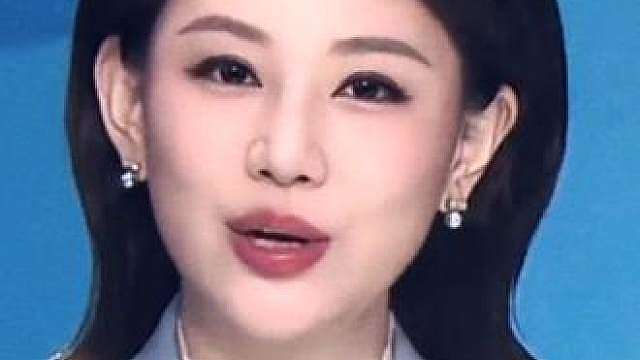 真正爱你的人才不会挑剔你 反而还会怕光凭爱 留不住你