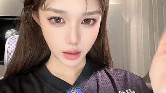 路过的哥姐麻烦给高高搭把手(oo)