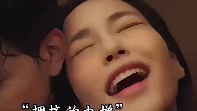 拥挤的电梯