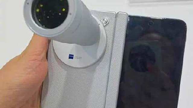 【】刚刚发布的vivo X Fold6，内置小V Claw PC版智能体，可以通过向手机发出指令，远