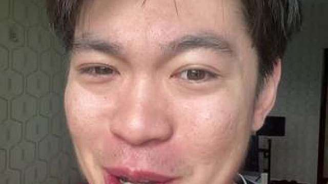 葡萄牙半场0比0战平哥伦比亚，c罗就是慢热，我罗已经热身完毕下半场蓄势待发！