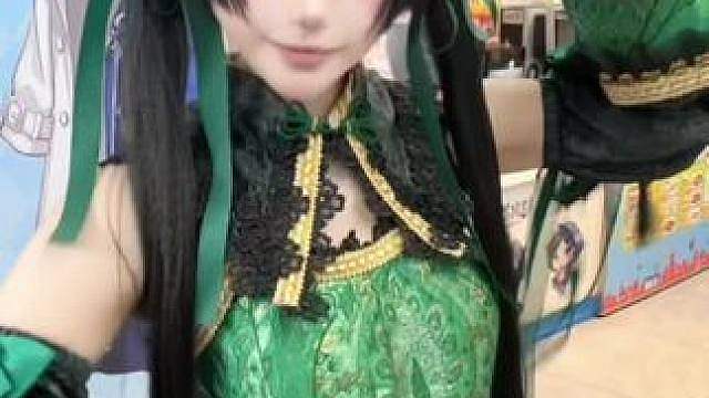 嘻嘻嘻今天的一日店长是小满哦