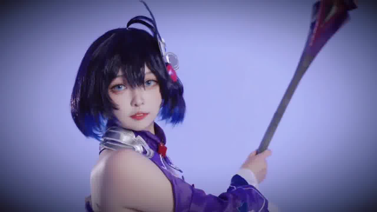 七拳锤开量子之海，我是希儿你记住
