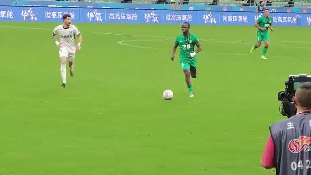 又会防守 还能突破 这样的外援可得留住了#中超