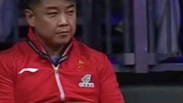 王楚钦/孙颖莎3-0皮斯特耶/库库洛娃晋级8强，网友调侃: 王皓终于体会了一把肖指导的好日子了
