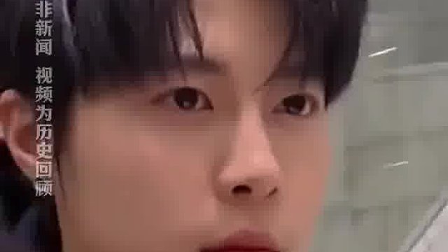 妈妈拍视频帮儿子找对象，没想到被女儿实力抢镜！