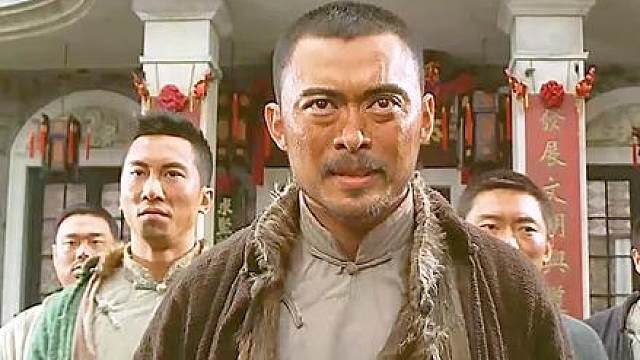 8.《叶问》我要打十个！名场面热血沸腾，咏春宗师一战封神