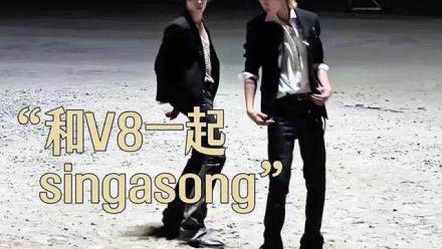 “电影中的经典舞蹈片段;和V8一起singasong”