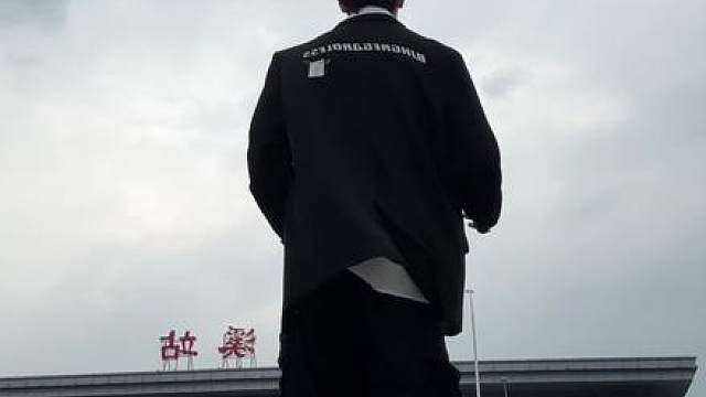 竟然是鬼步舞，这我熟啊 #