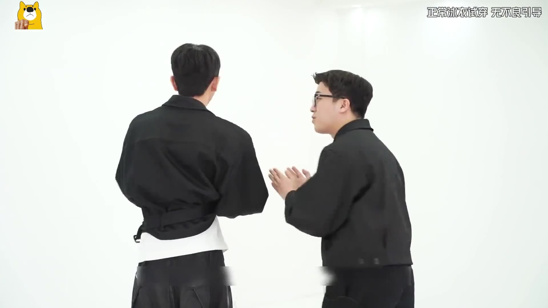 真人为你试穿泳衣