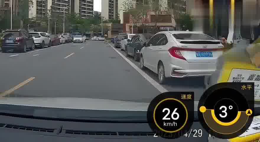 这种情况，视频车需要负多少责任？