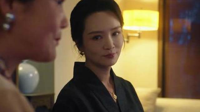 爱从来不是一个人的孤勇，而是两个人的双向奔守