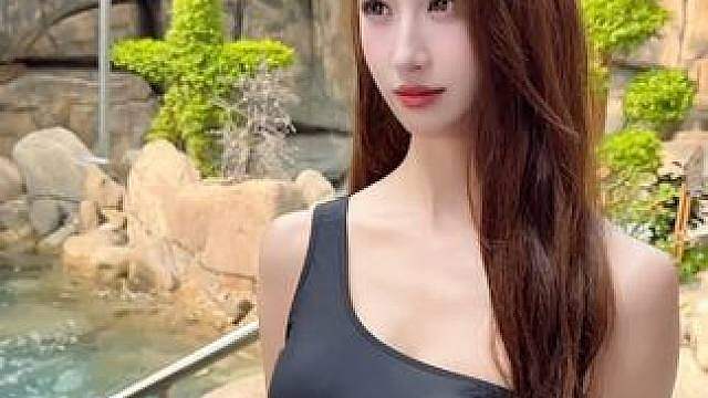 泳装穿搭