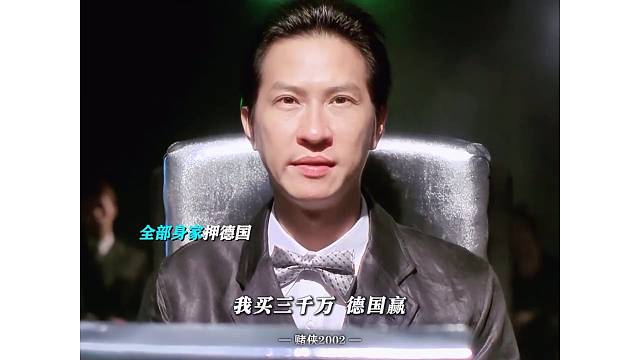 其实昨晚的天台，风也很大，挤都挤不下