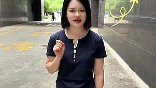 健身房地垫，你以为只是一层“铺地上的布”？错了。它是健身房唯一24小时承受冲击的装备。