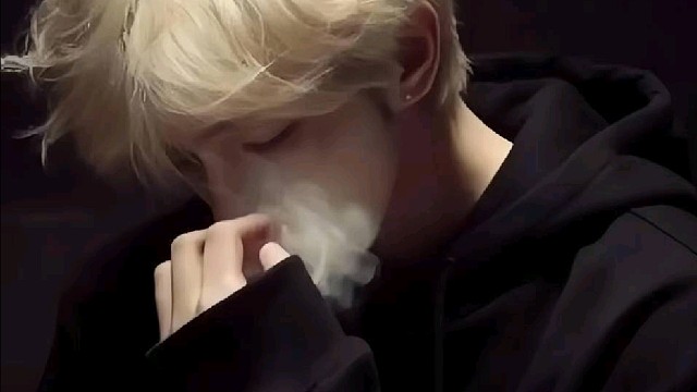 oi  刚睡醒  所以到底是谁家小狗