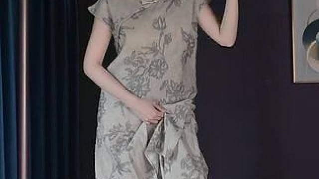 沉浸式精油踩背体验，舒服到不想走 沉浸式精油踩腿也太爽了！酥麻又酸爽的感觉，简直让人欲罢不能快来