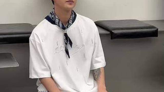 深情男人穿搭
