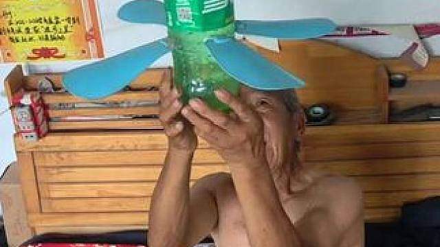 大热天的家里停电了，自制了一个风扇还挺凉快