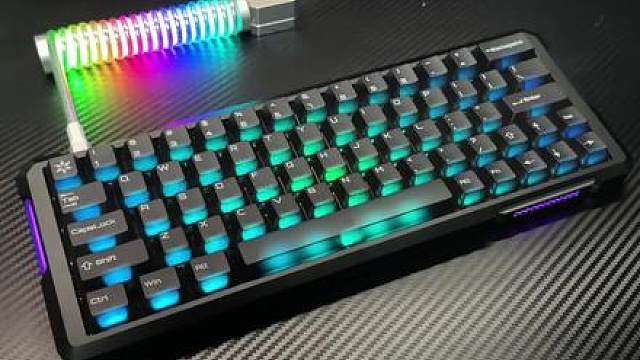 赛事指定键盘，一起感受一下 Zynoo 新品 y63