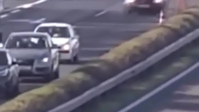 这SUV绝对是高手