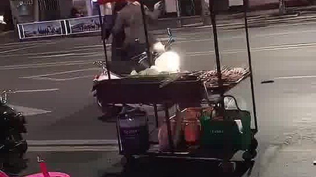 一锁定乾坤，其实你也没少挨！