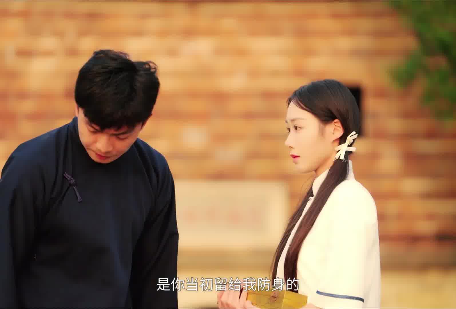 自己恨之入骨的未婚夫，竟是卧底敌人内部的英雄