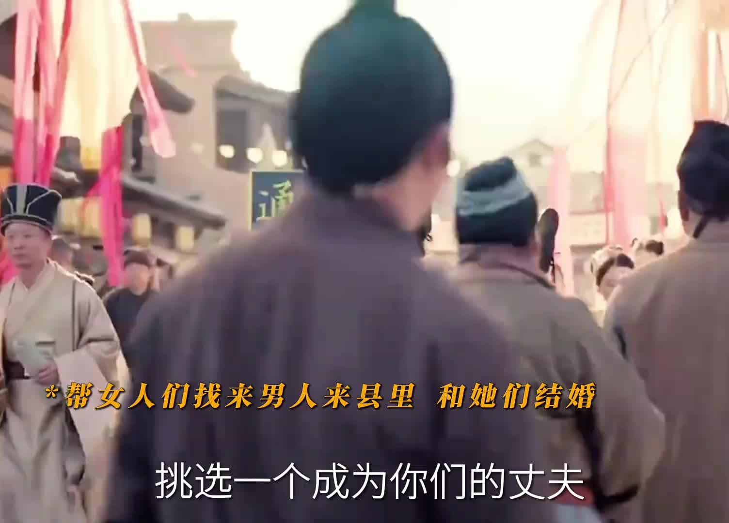 小伙穿越到古代当了县令，造出手枪带村民抵御土匪