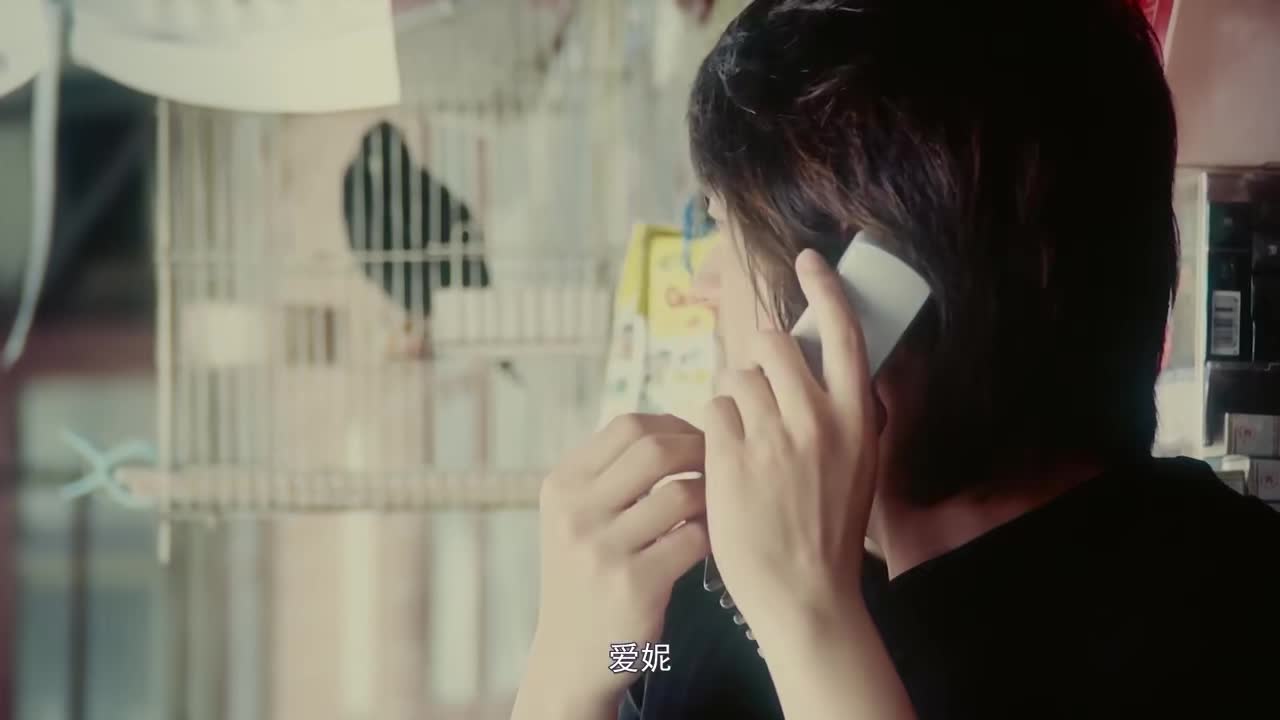 17.被丈夫冷落，她靠做头发排解情绪