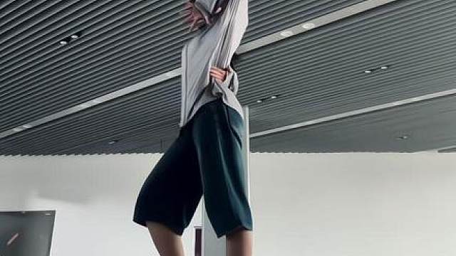 这配的好爽 yc：