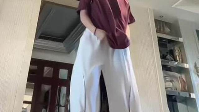 这个舞蹈已经在我跳了一个星期了