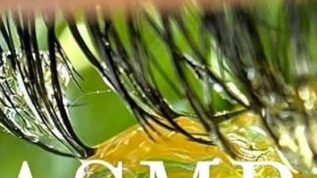 沉浸式清洁眼睛