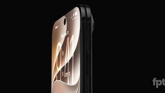 Pro Max 和iPhone Ultra 的差价估计就小几千块，所以不是刚需大电池和影像的用户，肯
