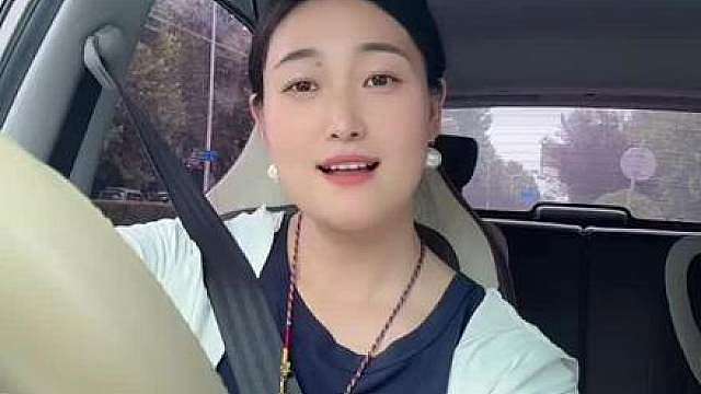 书法班，口才班，舞蹈班，英语班，晚上还有个羽毛球班，时不时还要去单位值个班……哎