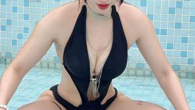 泳装穿搭