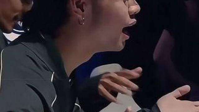赛后第一课是表情管理？
Boyet：赢了就得有点态度