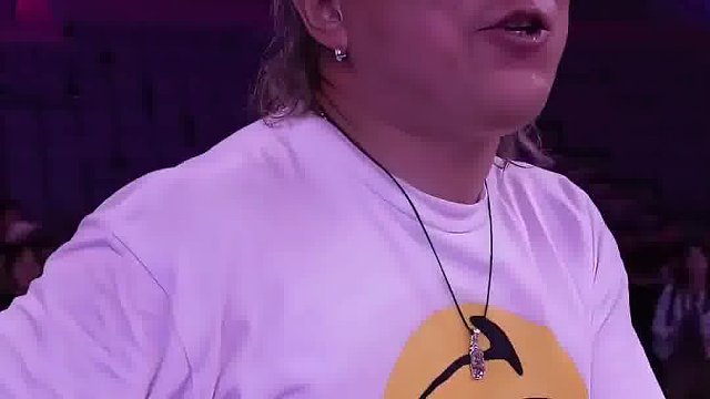 第10秒当黄渤亮出“底牌”，阁下又该如何应对呢？#热烈片场有黄渤太欢乐了