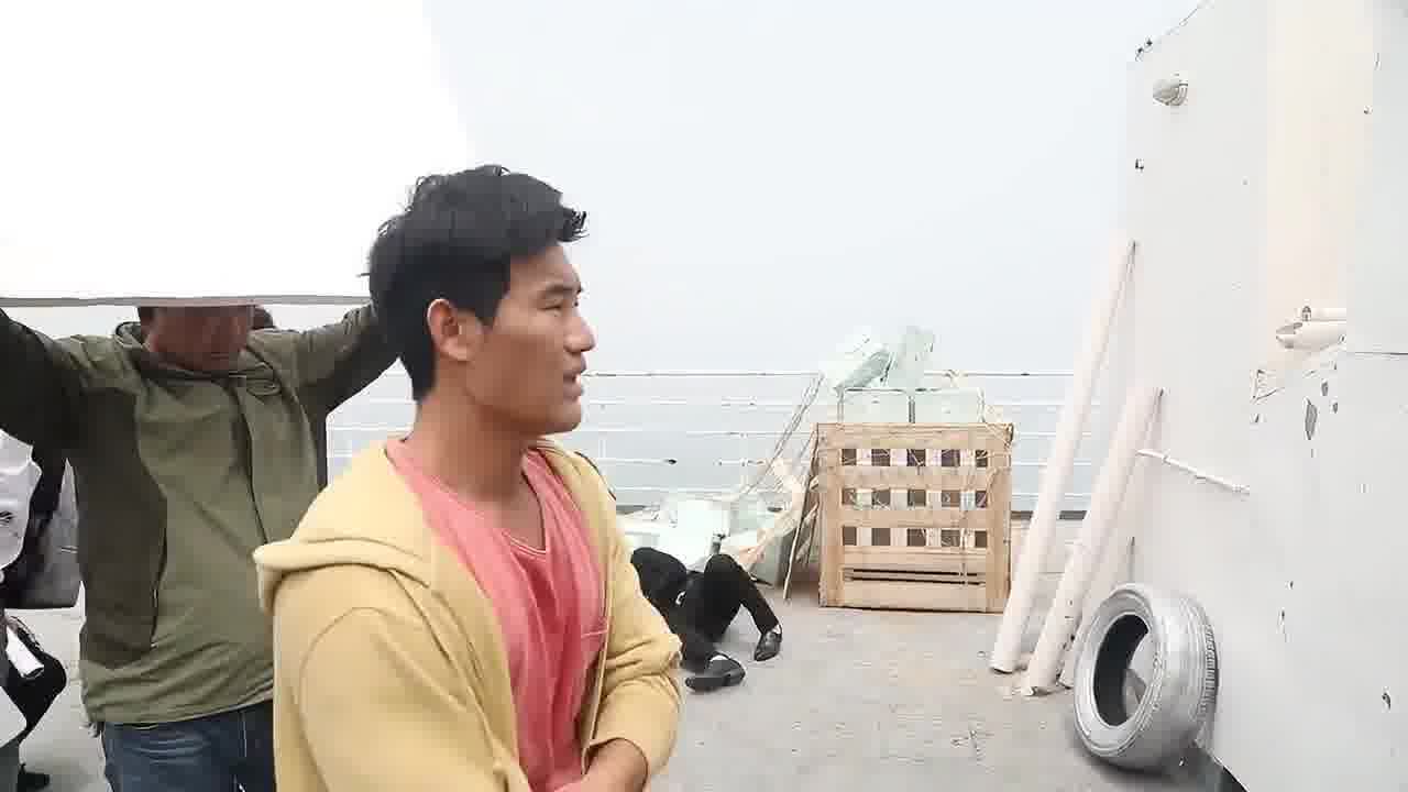 嘎子哥吃这么好-