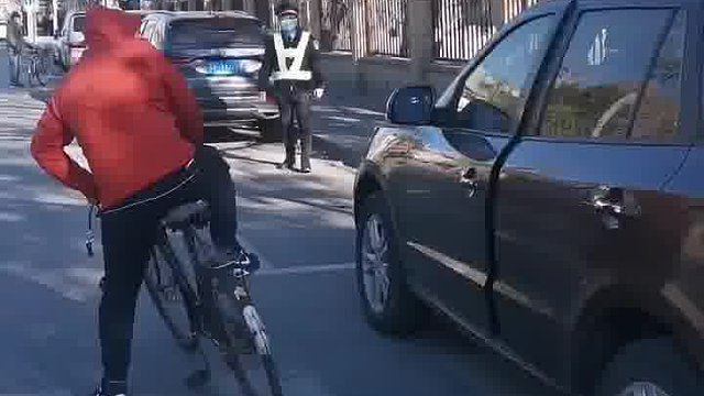 这一脚踢得见仁见智