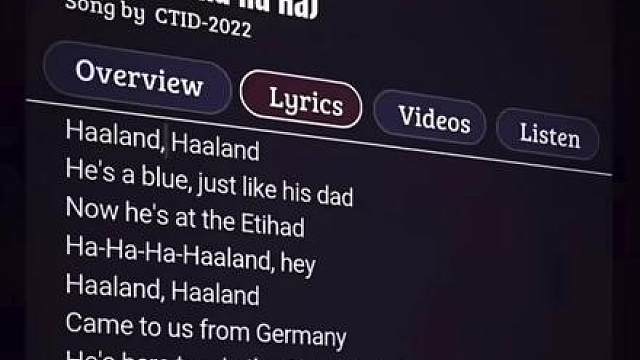 哈兰德进行曲原文填词 哈兰德之歌英文版 
Haaland, Haaland 
他跟他爸一样是曼城人
他如今在伊蒂哈德球场踢球
HahahaHaaland,hey
Haaland,Haaland 
他从德国来到这里
为了赢得欧冠
HahahaHaaland,hey
Haaland,Haaland 
约克郡出生的挪威男孩
罗伊·基恩曾试着sha 了他爸
HahahaHaaland,hey
