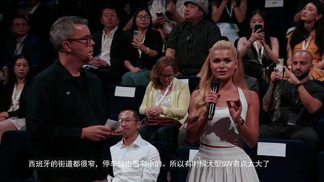 我们女孩子都认识的帕梅拉Pamela Reif来啦！虽然她的视频只是躺在我的收藏夹里没练过几次…….