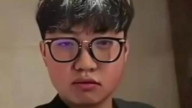 AI版小心震荡手势舞震撼来袭