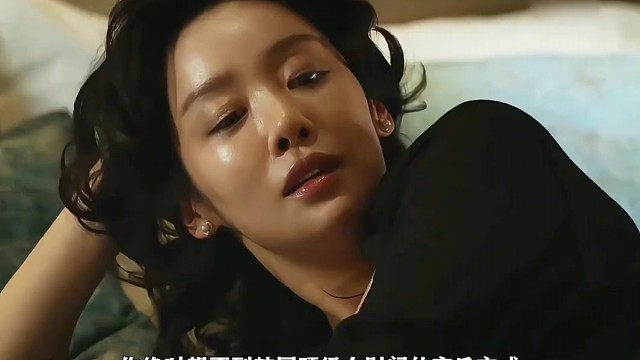 看看女财阀玩弄小伙的手法有多狠
