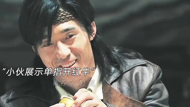 穷小伙英雄救美被活埋奇迹生还后无人能敌抱的美人归