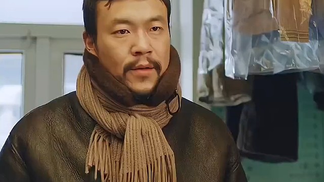 男人离婚后流落街头，直到他遇到了这个女孩，从此走上人生巅峰#