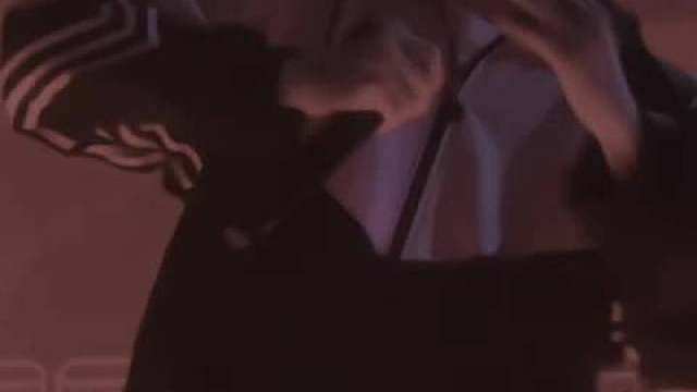 严成玹好牛的骨相，好漂亮的脸蛋，多近的怼拍脸都不会崩 ​​​