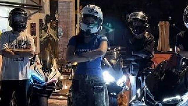 不容易 终于混进女骑圈了