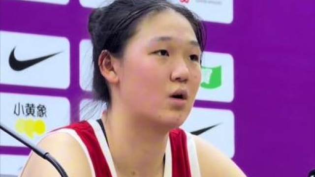 16岁，1米89，清华附中出来的女篮锋线，这身体天赋，谁看了不眼馋？
这姑娘叫孙晗昀，U17女篮世界杯上直接杀疯了