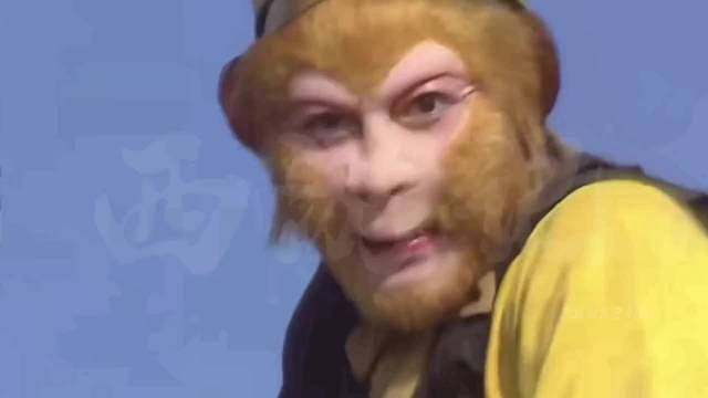 西游取经遇上鹅鸭杀 

 鹅鸭杀和央视86版《西游记》联动 还有主播团cos西游取经 这节目效果也爆